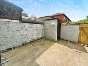 REAR- click for photo gallery